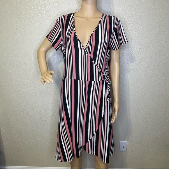 Bobbie Brooks Striped Faux Wrap MIDI Dress Mauve White Black Peach Size Large - Picture 2 of 10